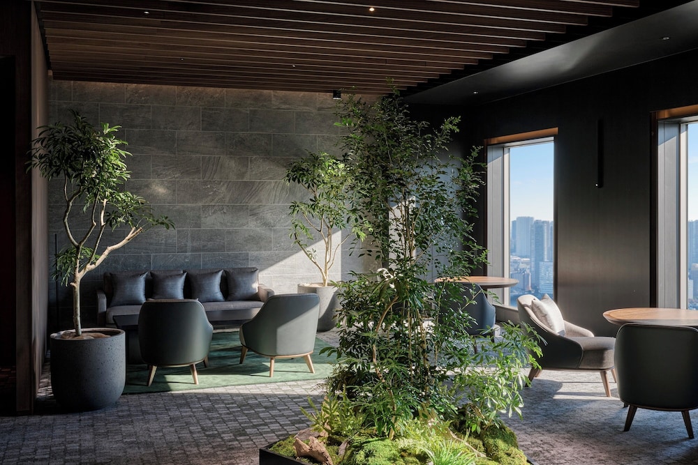 エグゼクティブフロア シティーダブル 東京タワービュー 38階 (エグゼクティブフロア特典付) エグゼクティブ ラウンジ5 | ザ ロイヤルパークホテル アイコニック 東京汐留