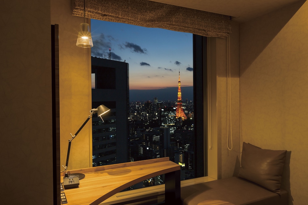 エコノミー ダブル 東京タワービュー 客室1 | ザ ロイヤルパークホテル アイコニック 東京汐留