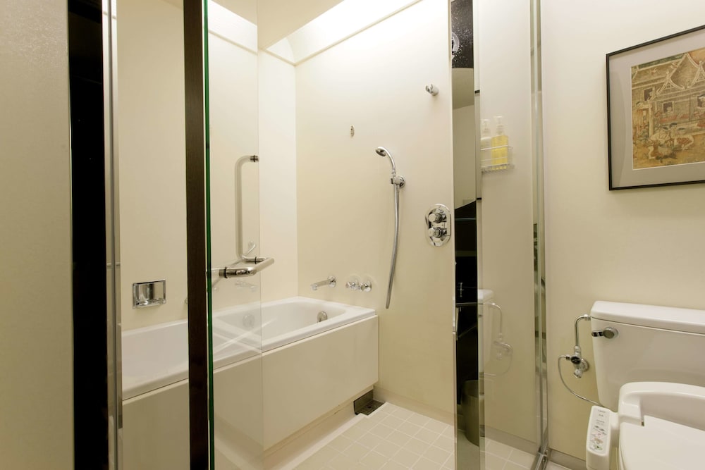 スタンダードダブル バスルーム0 | ザ ロイヤルパークホテル アイコニック 東京汐留