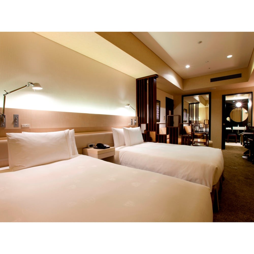 客室1 | ザ ロイヤルパークホテル アイコニック 東京汐留 客室1 | ザ ロイヤルパークホテル アイコニック 東京汐留