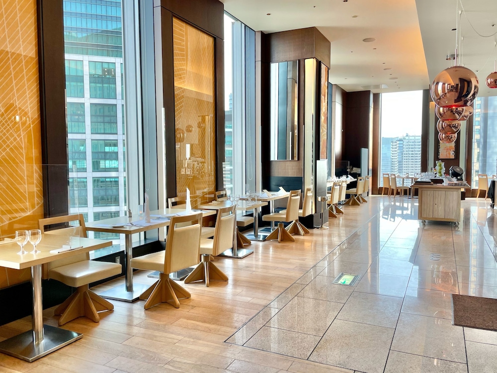 朝食スペース1 | ザ ロイヤルパークホテル アイコニック 東京汐留 朝食スペース1 | ザ ロイヤルパークホテル アイコニック 東京汐留