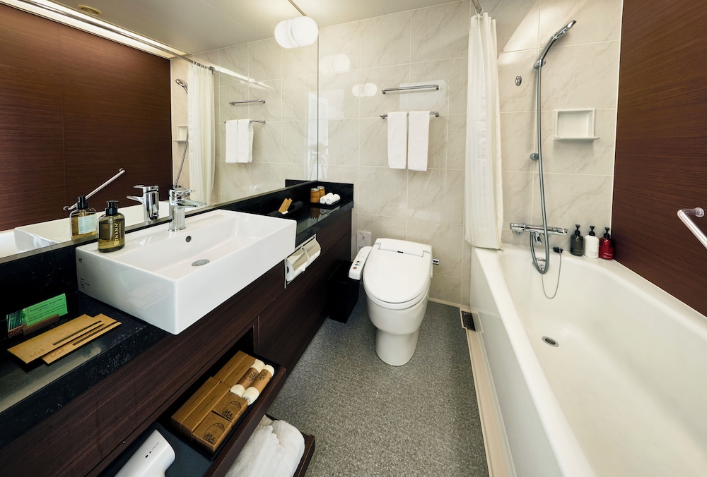 アーティストルーム クイーン - アーティスト確約不可, 禁煙 (31 or 34階) バスルーム0 | パーク ホテル 東京