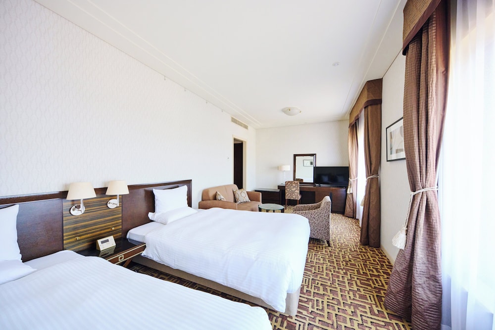 [禁煙]スーペリア ツインルーム 客室3 | オークラ千葉ホテル