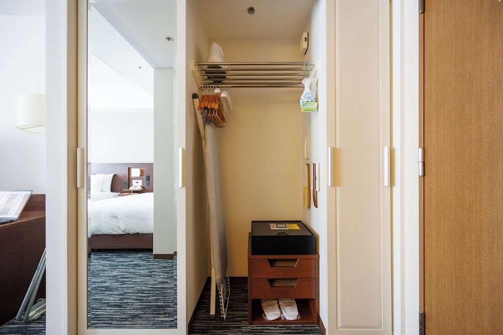 プレミアム ルーム シングルベッド 2 台 客室3 | ANAクラウンプラザホテル米子 by IHG