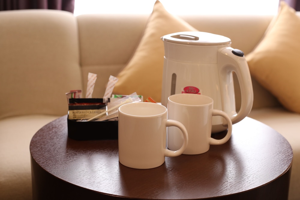 スタンダード ルーム ダブルベッド 1 台 客室の設備とサービス14 | ANAクラウンプラザホテル米子 by IHG