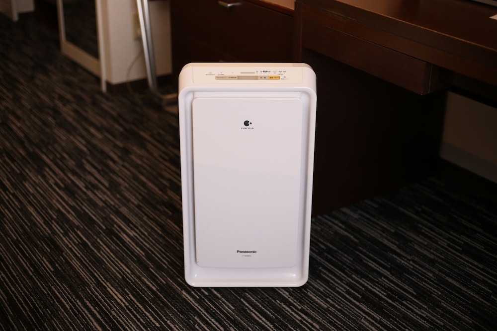 スタンダード ルーム ダブルベッド 1 台 客室の設備とサービス13 | ANAクラウンプラザホテル米子 by IHG