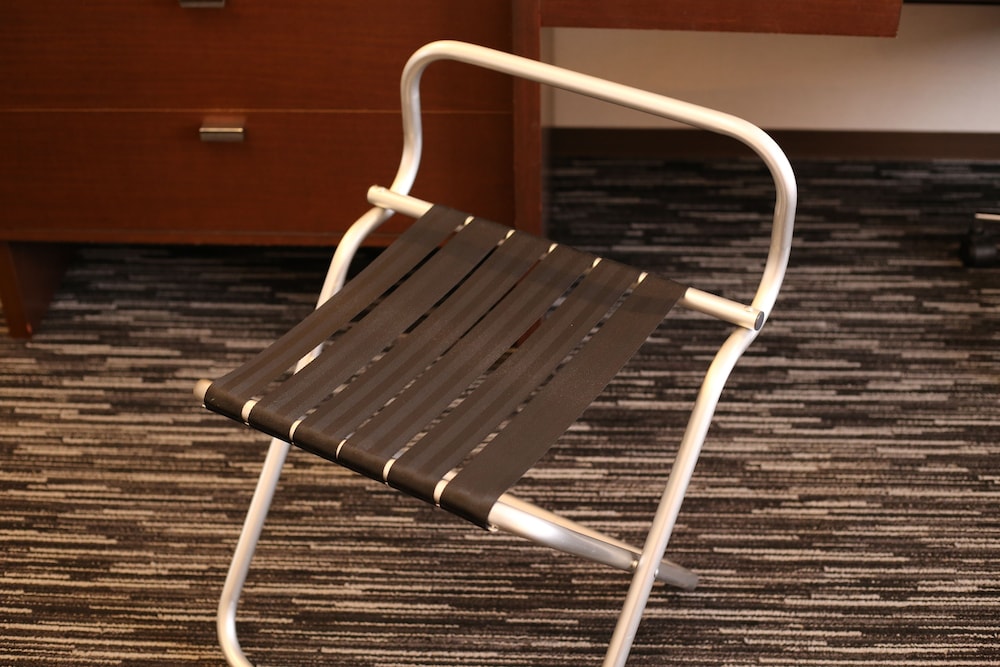 スタンダード ルーム ダブルベッド 1 台 客室の設備とサービス6 | ANAクラウンプラザホテル米子 by IHG