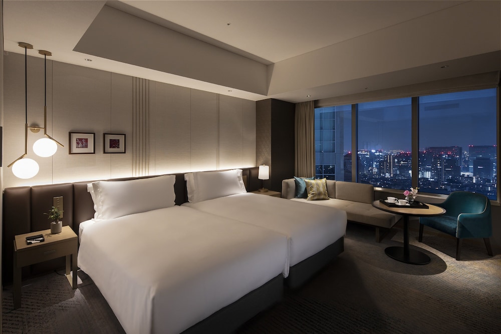 プレミアム ルーム シングルベッド 2 台 客室1 | ストリングスホテル東京インターコンチネンタル by IHG