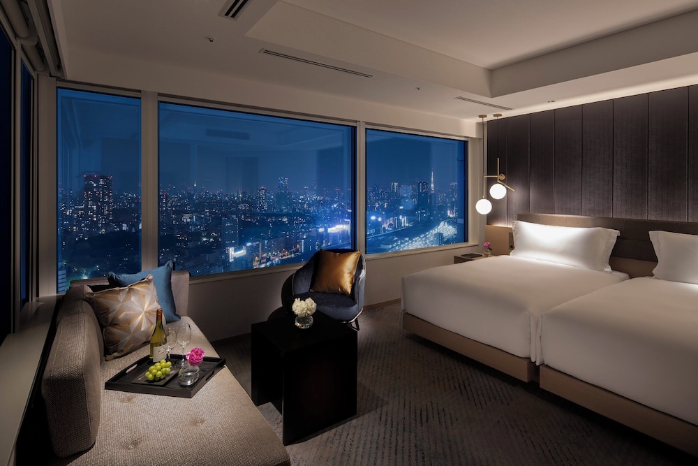 プレミアム ルーム シングルベッド 2 台 クラブラウンジ利用可 | ストリングスホテル東京インターコンチネンタル by IHG