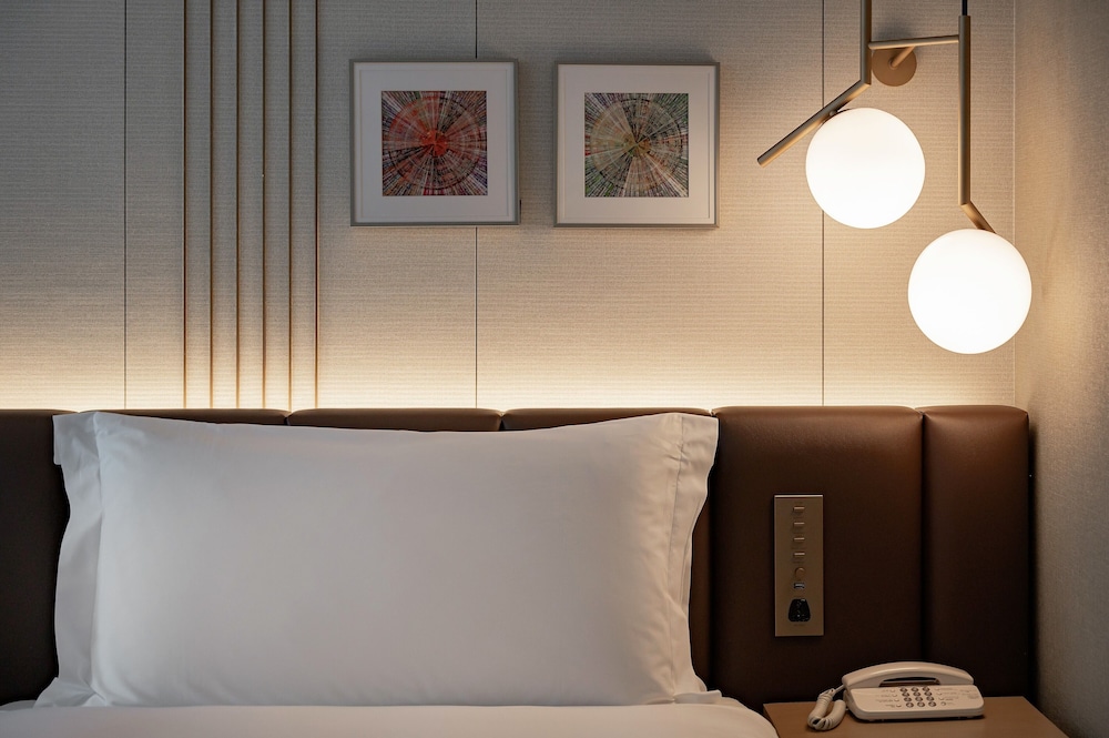 クラシック ルーム キングベッド 1 台 客室3 | ストリングスホテル東京インターコンチネンタル by IHG