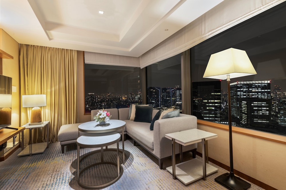 スイート 1 ベッドルーム 客室8 | ストリングスホテル東京インターコンチネンタル by IHG