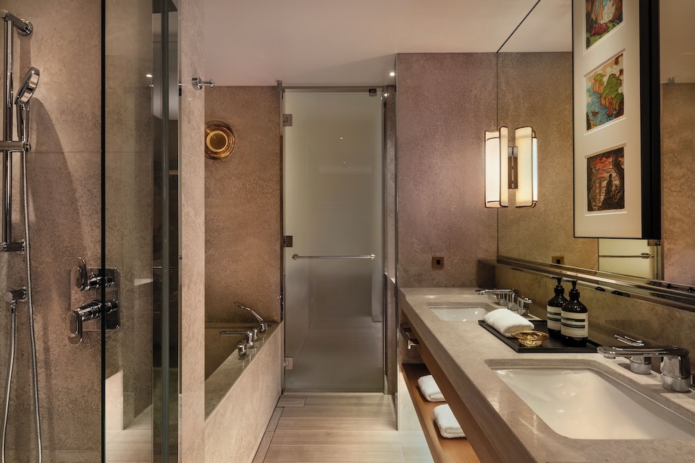 ルーム シングルベッド 2 台 シティビュー バスルーム0 | パークハイアット東京