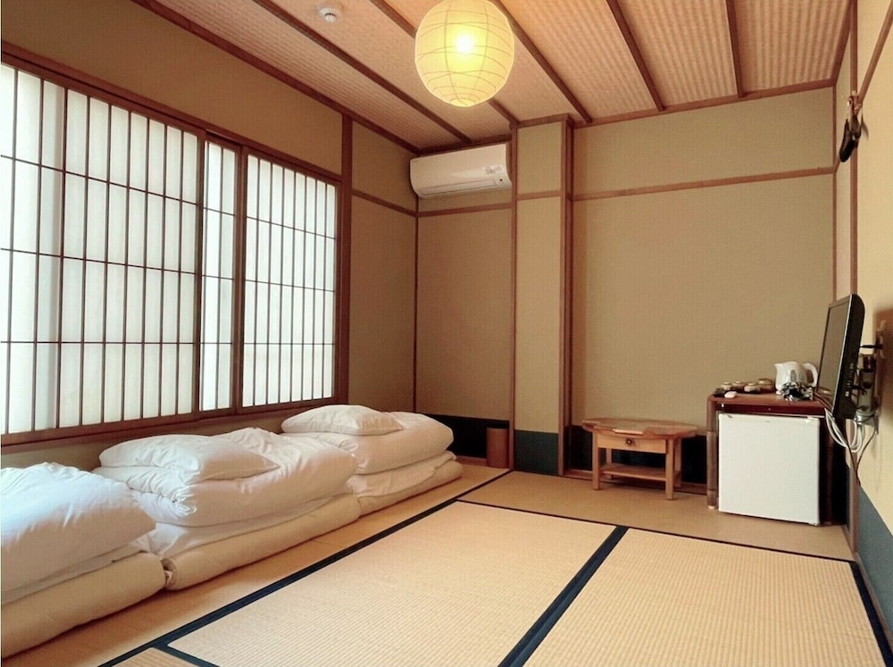 トリプルルーム　専用バスルーム（2,3名）禁煙 | ロマン館