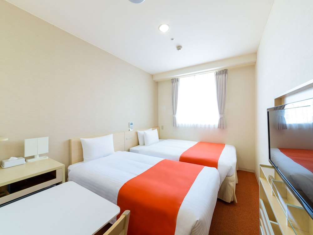 ファミリー ダブルルーム 禁煙 (1 double and 1 extra bed) 客室3 | ホテルアベスト那覇国際通り