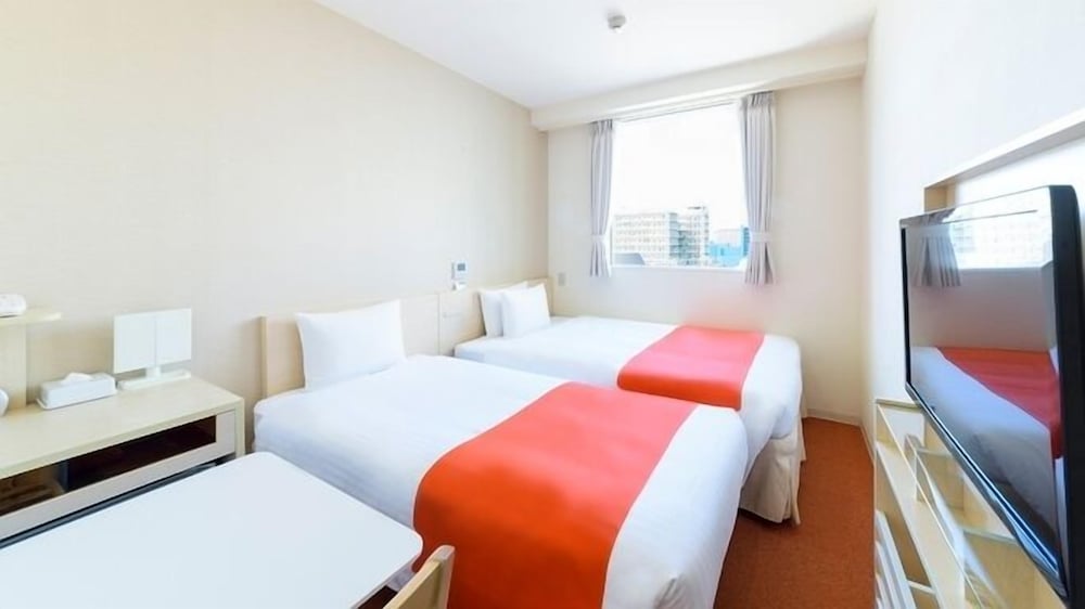 ファミリー ダブルルーム 禁煙 (1 double and 1 extra bed) | ホテルアベスト那覇国際通り