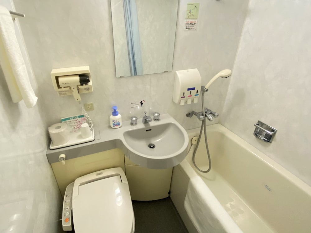 スタンダード　セミダブルルーム　禁煙 バスルーム1 | ホテル1-2-3小倉