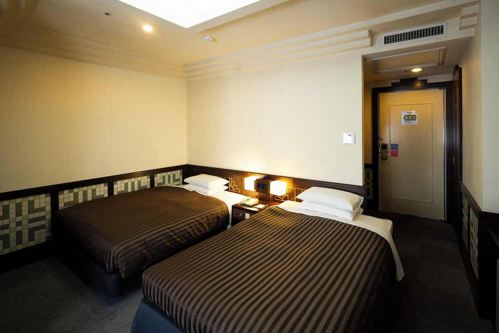 アップグレードツインルーム　喫煙可 客室2 | ホテルクリオコート博多