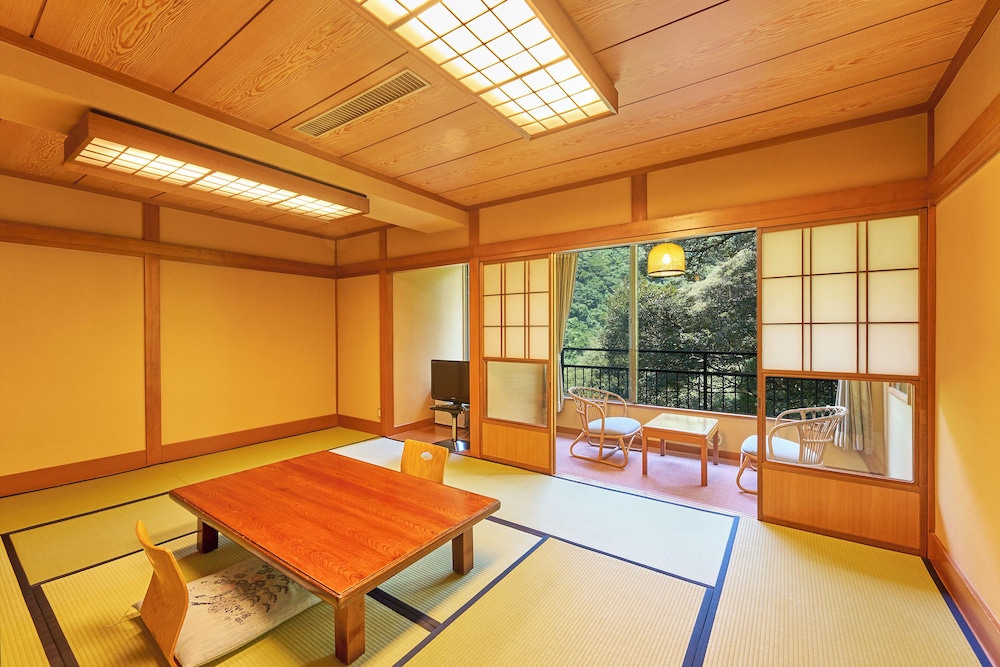 和室10畳 禁煙 客室2 | 箱根湯本ホテル