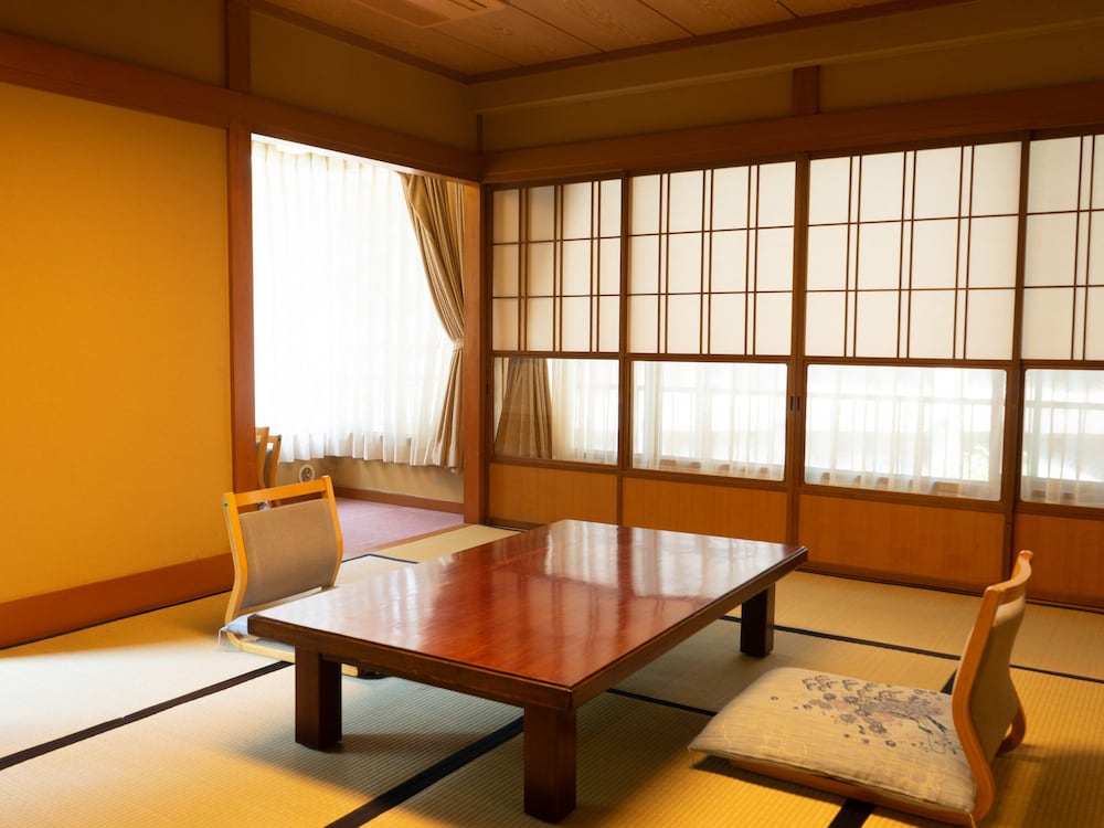 和室10畳 禁煙 客室1 | 箱根湯本ホテル