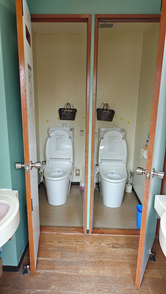 ツインルーム バスルーム0 | ぴーすはうす桜