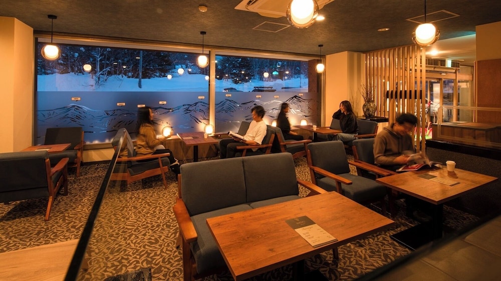ロビーラウンジ1 | ニセコグランドホテル