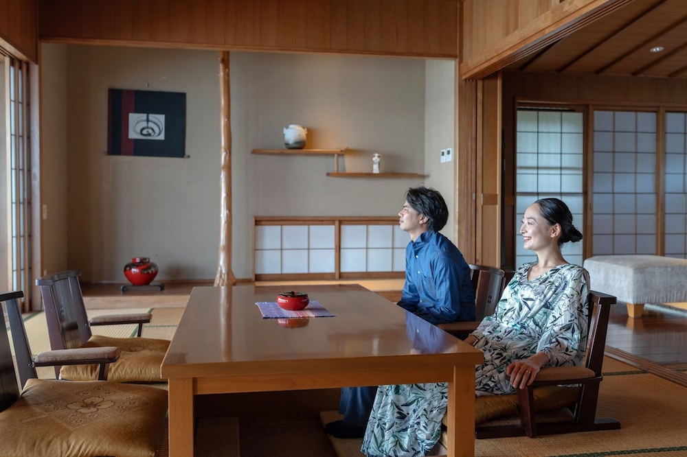 白隠の間 [ハネムーンスイート] | 百名伽藍