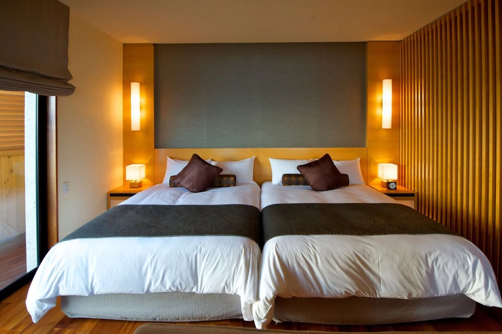 エグゼクティブ スイート オーシャンビュー 客室6 | 百名伽藍