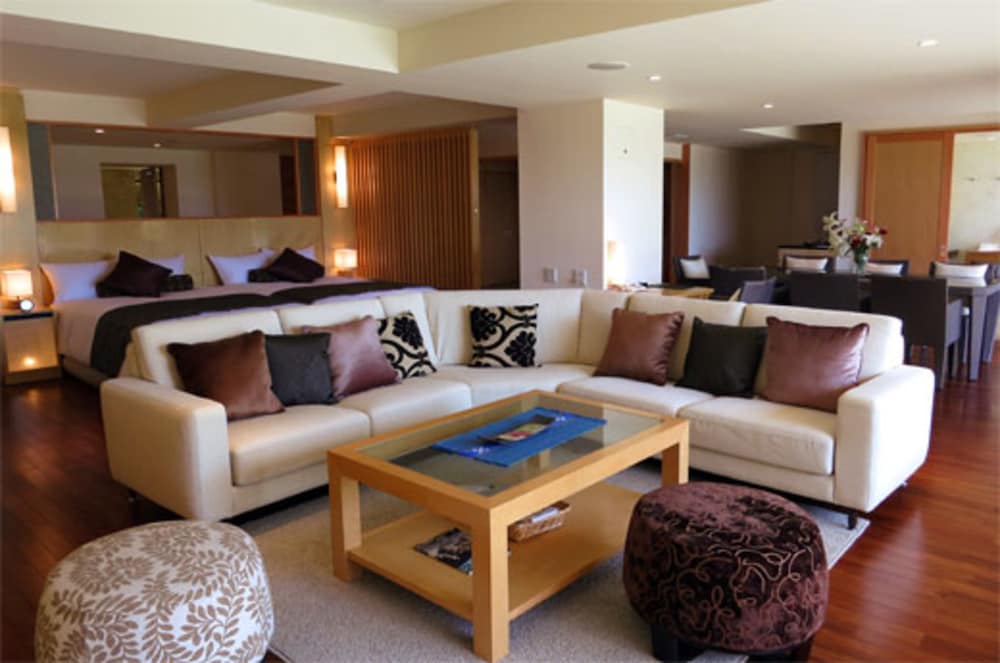 湛水の間 リビングルーム0 | 百名伽藍