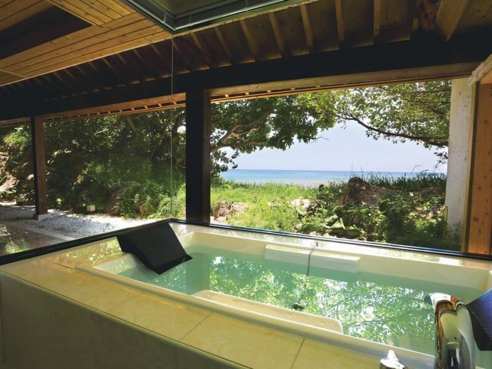 伽藍スイート 仙厓の間 バスルーム1 | 百名伽藍