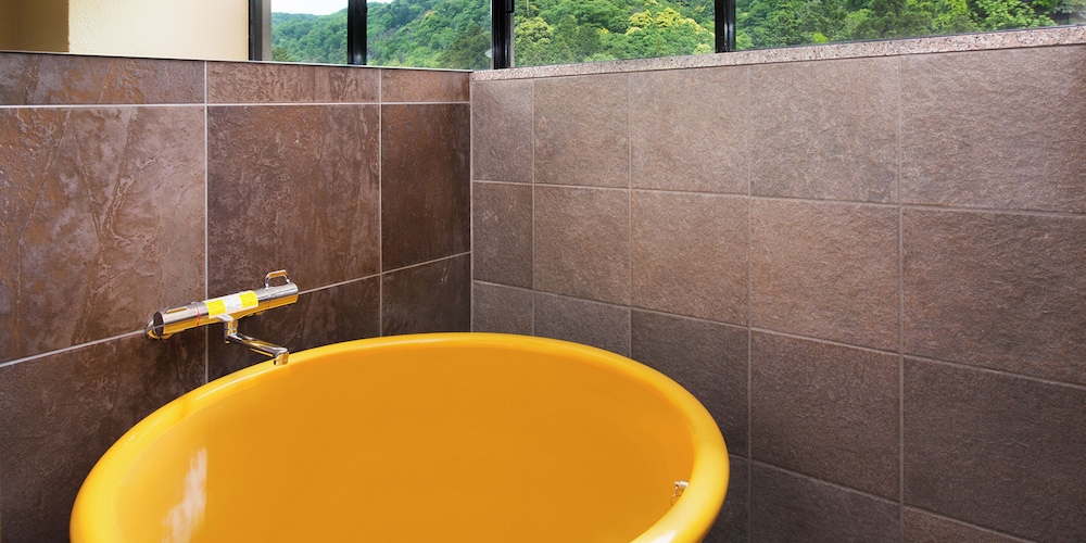 和室 [和] 内風呂付き 禁煙 バスルーム0 | 吉祥やまなか