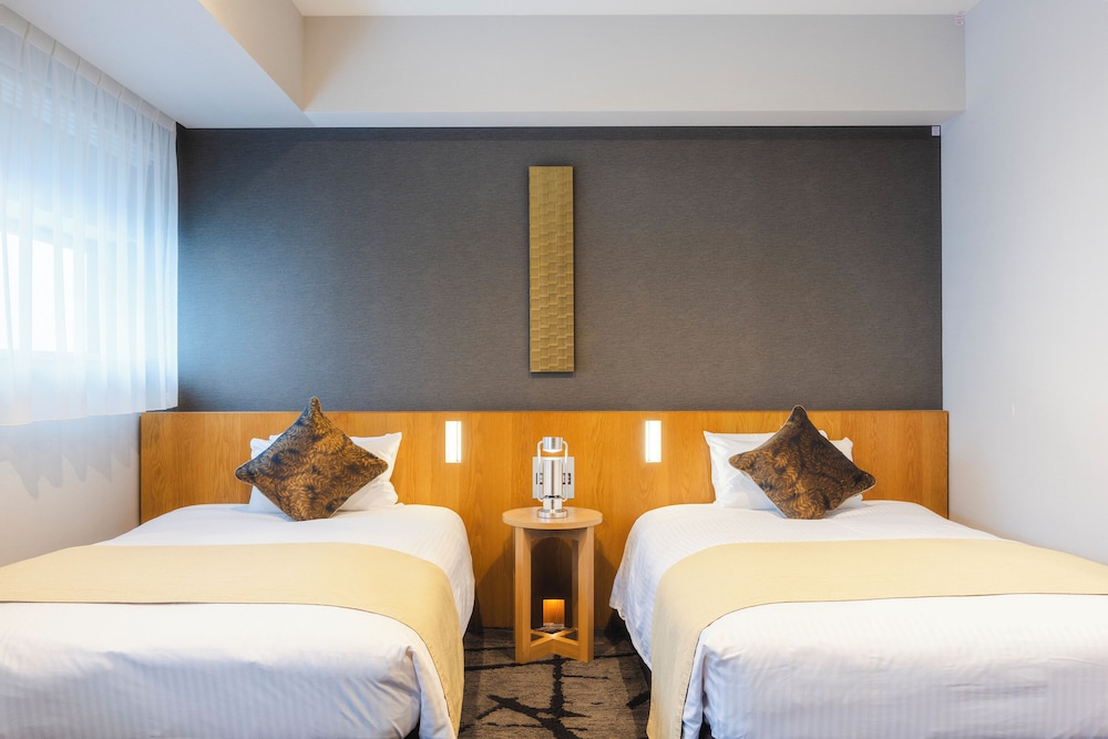 デラックス ツインルーム 禁煙 | ホテルグレイスリー新宿