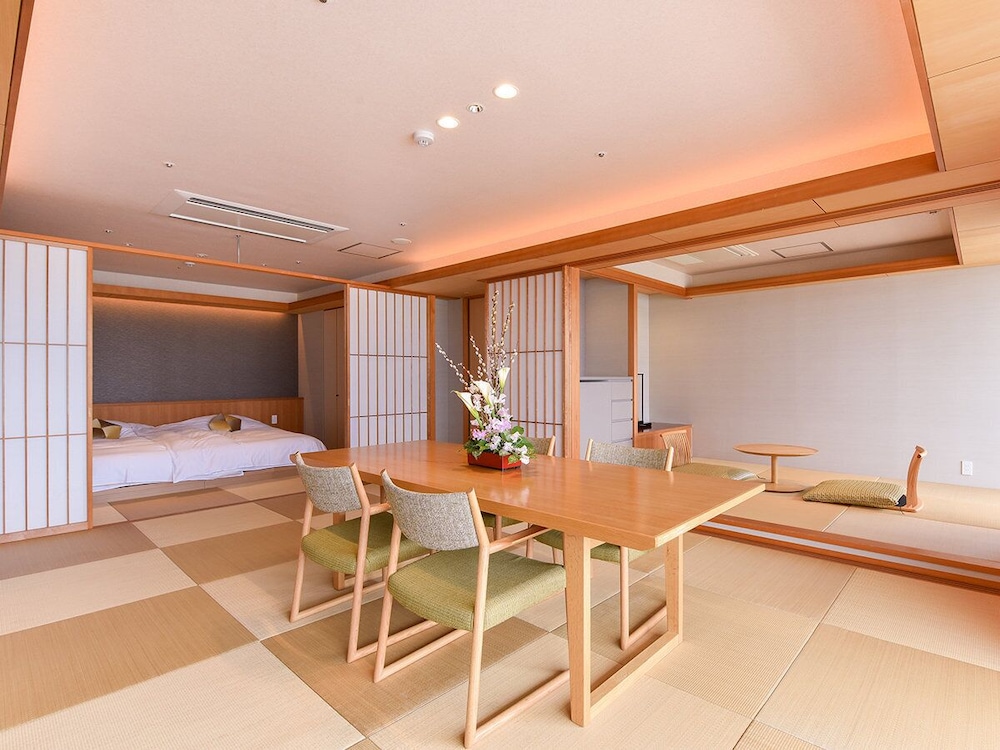 プレミアム ルーム 禁煙 オーシャンビュー | ホテル三楽荘