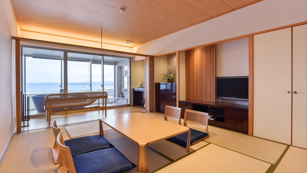 和室 禁煙 オーシャンビュー | ホテル三楽荘