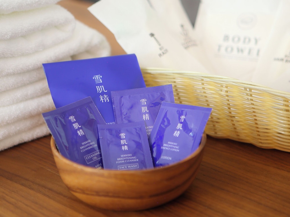 スーペリア ルーム 禁煙 客室の設備とサービス0 | Hotel Naha City -Kokusai Street-