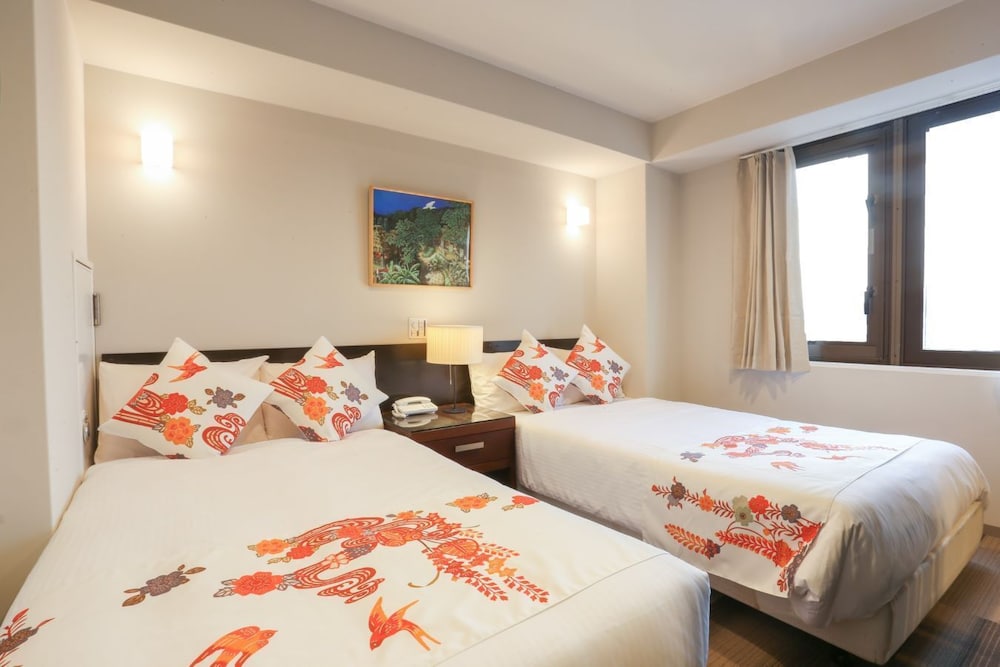 デラックス ルーム 客室1 | Hotel Naha City -Kokusai Street-