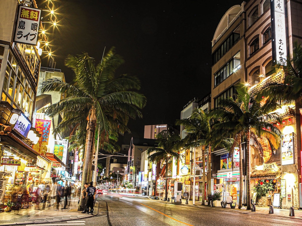 観光スポット1 | Hotel Naha City -Kokusai Street- 観光スポット1 | Hotel Naha City -Kokusai Street-