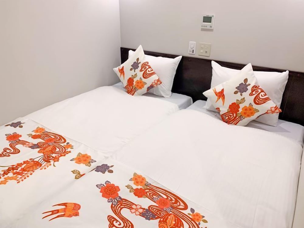 スーペリア ルーム 禁煙 客室1 | Hotel Naha City -Kokusai Street-