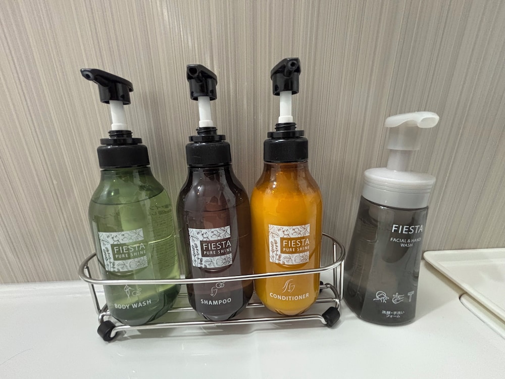 セミダブル ルーム（禁煙） バスルーム2 | ホテル 1-2-3 倉敷