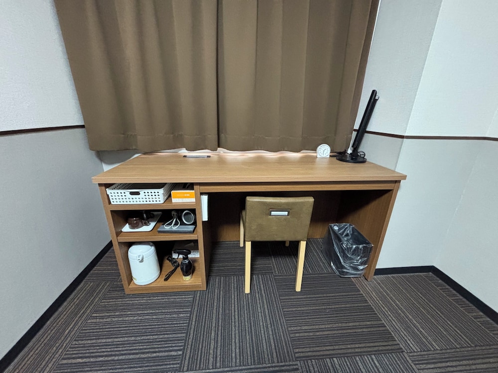 セミダブル ルーム（禁煙） 客室2 | ホテル 1-2-3 倉敷