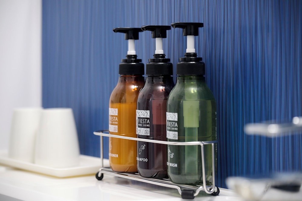 セミダブル ルーム（禁煙） バスルーム1 | ホテル 1-2-3 倉敷