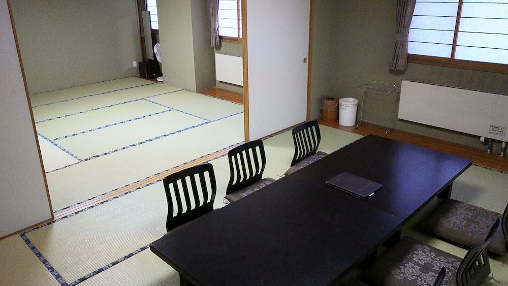 和室 客室4 | 層雲峡マウントビューホテル