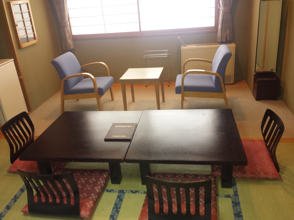 和室 リビング エリア0 | 層雲峡マウントビューホテル