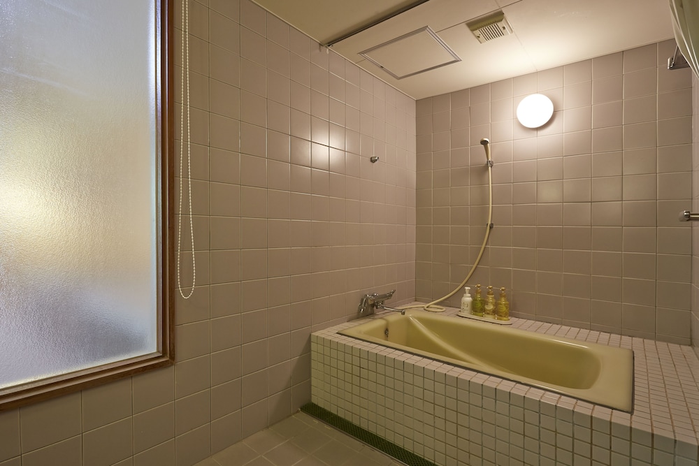 ツインルーム禁煙 ペット不可 バスルーム0 | フジプレミアムリゾート