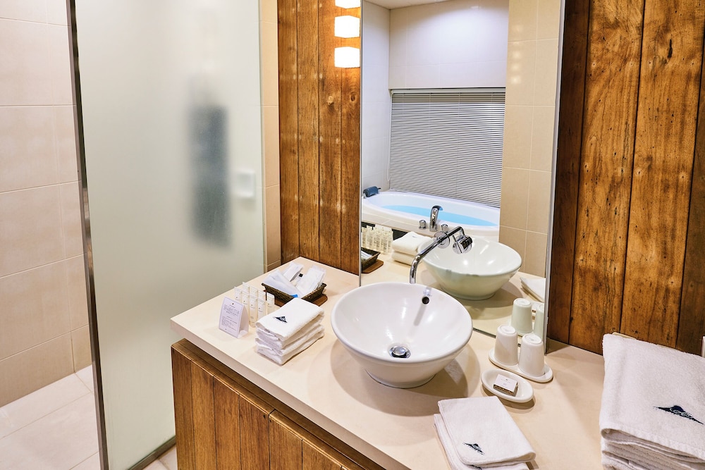 [フォレストヴィレッジ] 朝食付き 2名部屋 バスルーム1 | フォレストヴィレッジ
