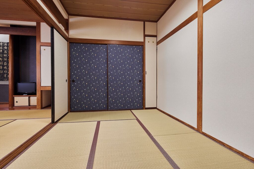 本館 和室14畳 客室3 | 亀の井ホテル 阿蘇 パークリゾート
