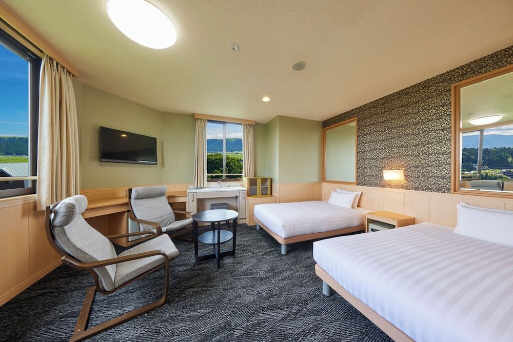 ノースウイング スーペリアツイン(バリアフリー) | 亀の井ホテル 阿蘇 パークリゾート
