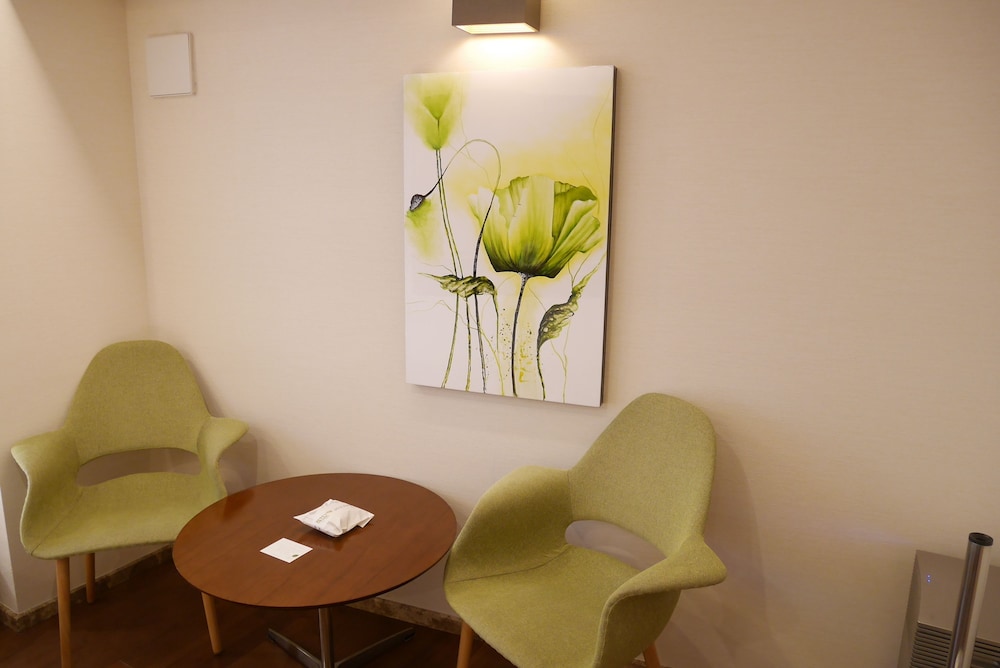 スタンダードハリウッドツインルーム(2階) リビング エリア0 | BREATH HOTEL (ブレスホテル)