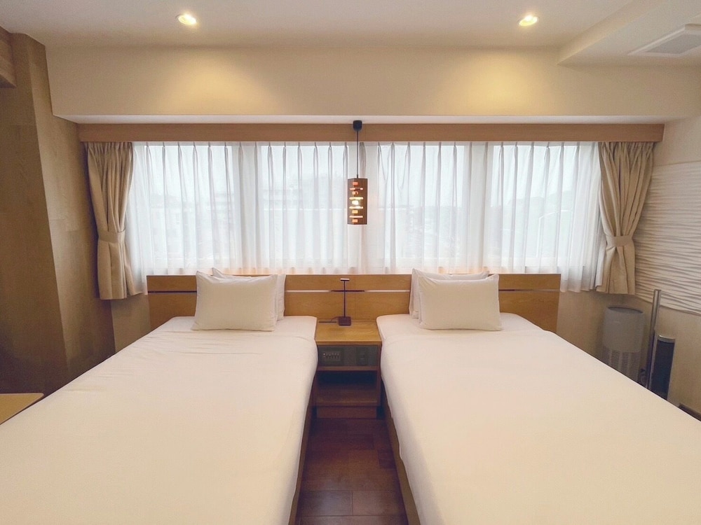 江ノ島ツインルーム (2階) 客室3 | BREATH HOTEL (ブレスホテル)