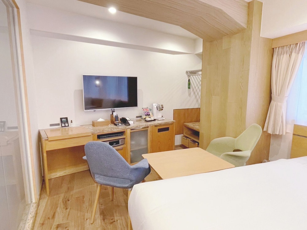 グランド江ノ島ツインルーム (3階) 客室1 | BREATH HOTEL (ブレスホテル)