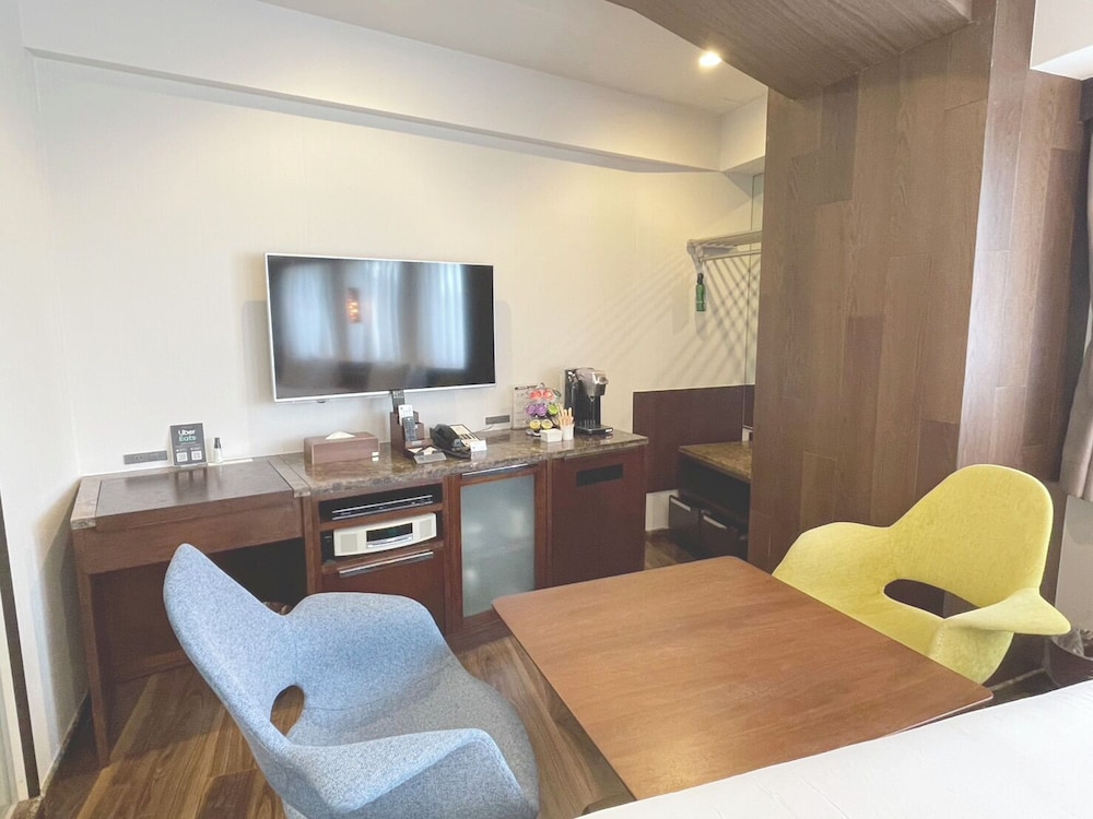 江ノ島ツインルーム (2階) 客室1 | BREATH HOTEL (ブレスホテル)